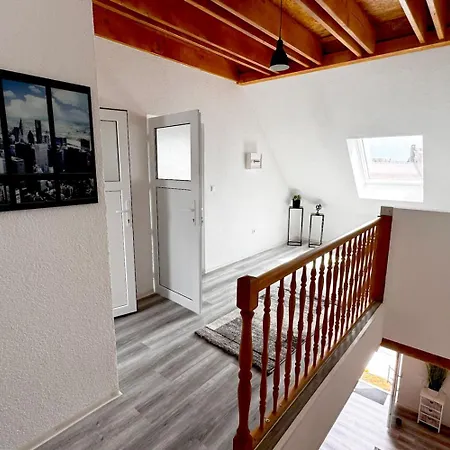 Spacious Near Hanau Appartement