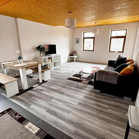 Apartment Spacious Near Hanau Ronneburg (Hessen)